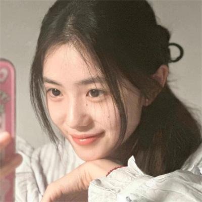 她和她的恋爱小动作